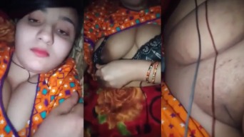Busty Pakistani Babe Flashes Huge Tits & Wet Pussy on Video Call